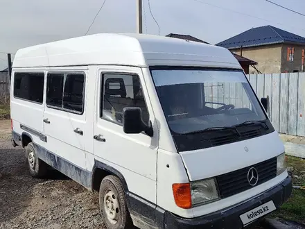 Mercedes-Benz MB 100 1993 года за 1 500 000 тг. в Алматы – фото 2