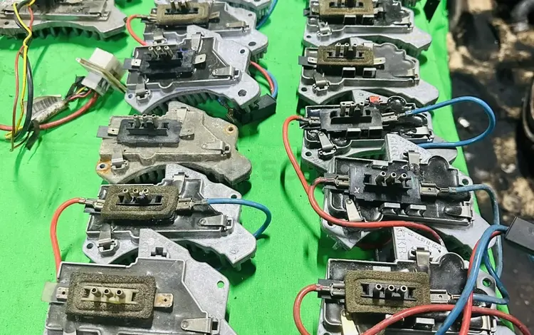 W210 w202 w208 r170 реостат печки резистор печки за 10 000 тг. в Алматы