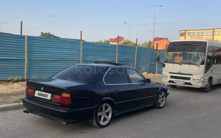 BMW 520 1994 года за 1 500 000 тг. в Актау