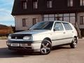 Volkswagen Golf 1994 годаfor2 500 000 тг. в Караганда – фото 2