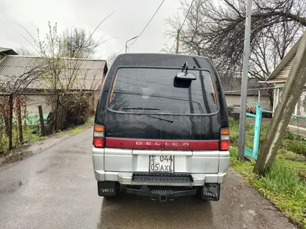 Mitsubishi Delica 1995 года за 2 500 000 тг. в Алматы – фото 3