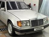 Mercedes-Benz E 250 1993 года за 2 490 000 тг. в Жезказган