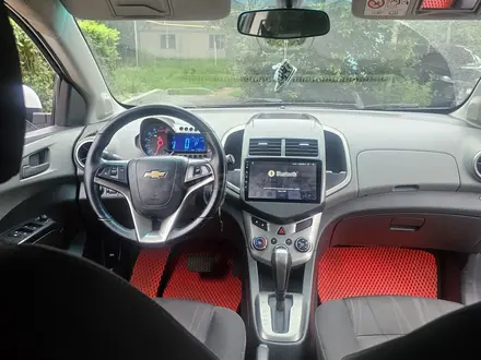 Chevrolet Aveo 2014 года за 3 000 000 тг. в Алматы – фото 15