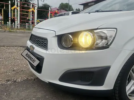 Chevrolet Aveo 2014 года за 3 000 000 тг. в Алматы – фото 25