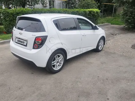 Chevrolet Aveo 2014 года за 3 000 000 тг. в Алматы – фото 5
