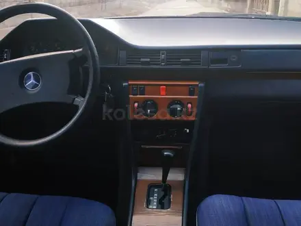 Mercedes-Benz E 260 1987 года за 600 000 тг. в Алматы – фото 6