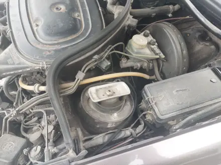 Mercedes-Benz E 200 1992 года за 1 250 000 тг. в Шымкент – фото 17