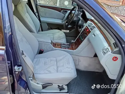 Mercedes-Benz E 280 1997 года за 4 100 000 тг. в Шымкент – фото 14