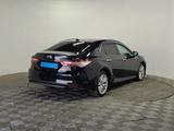 Toyota Camry 2019 года за 14 700 000 тг. в Алматы – фото 5