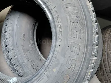 255/70R16 пара Bridgestone за 40 000 тг. в Алматы – фото 4