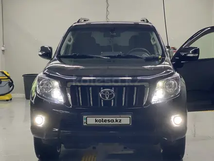 Toyota Land Cruiser Prado 2010 года за 19 000 000 тг. в Астана – фото 4