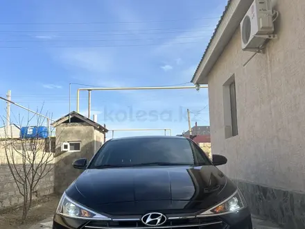 Hyundai Elantra 2019 года за 6 500 000 тг. в Жанаозен – фото 6