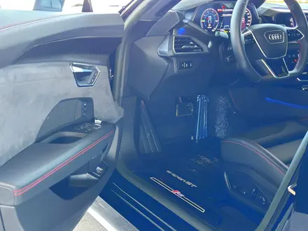 Audi e-tron GT 2023 года за 80 000 000 тг. в Алматы – фото 22