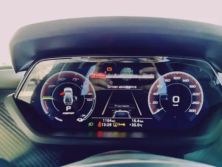 Audi e-tron GT 2023 года за 80 000 000 тг. в Алматы – фото 28