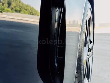 Audi e-tron GT 2023 года за 80 000 000 тг. в Алматы – фото 40
