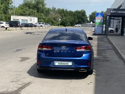 Hyundai Sonata 2018 года за 8 800 000 тг. в Алматы – фото 14
