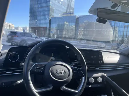 Hyundai Elantra 2023 года за 8 250 000 тг. в Астана – фото 2