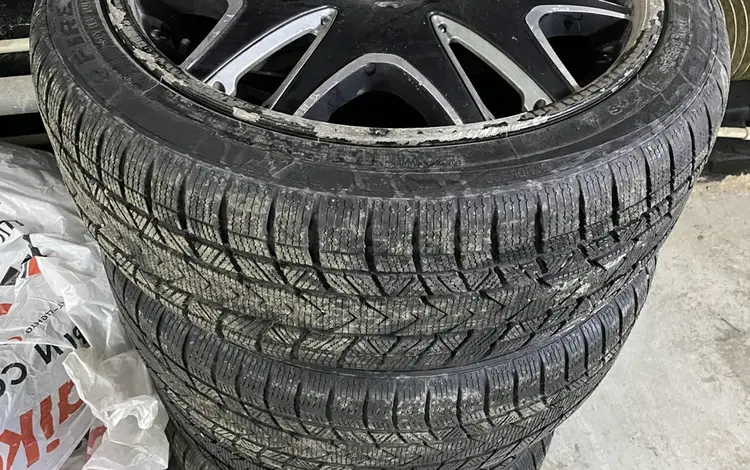 Диски R20 с зимней резиной за 250 000 тг. в Усть-Каменогорск