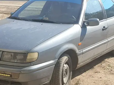 Volkswagen Passat 1994 года за 1 250 000 тг. в Актобе