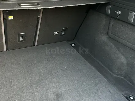 Land Rover Range Rover Velar 2018 года за 23 000 000 тг. в Алматы – фото 43