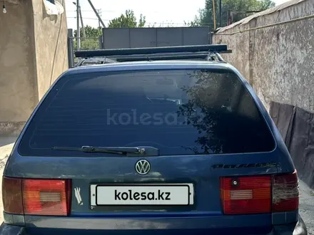 Volkswagen Passat 1994 года за 1 900 000 тг. в Шымкент – фото 2