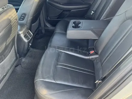 Hyundai Sonata 2022 года за 11 000 000 тг. в Уральск – фото 10