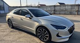 Hyundai Sonata 2022 года за 11 500 000 тг. в Уральск – фото 3
