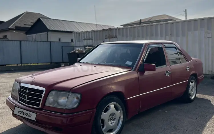 Mercedes-Benz E 200 1987 года за 750 000 тг. в Алматы