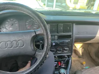 Audi 80, 1989