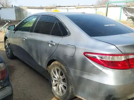 Toyota Camry 2016 года за 7 500 000 тг. в Караганда – фото 2
