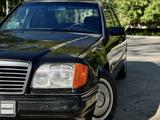 Mercedes-Benz E 200 1994 годаүшін1 800 000 тг. в Павлодар