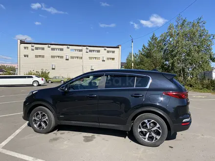 Kia Sportage 2021 года за 11 300 000 тг. в Петропавловск – фото 9