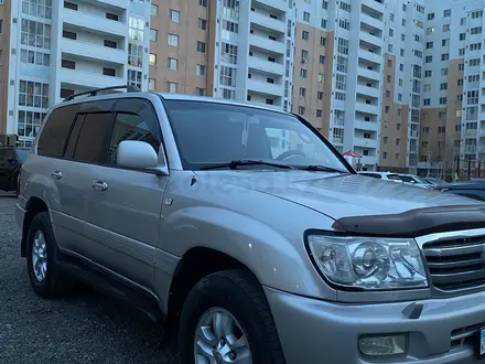 Toyota Land Cruiser 2005 года за 9 300 000 тг. в Астана – фото 2