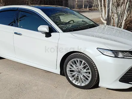 Toyota Camry 2019 года за 14 200 000 тг. в Кызылорда – фото 8