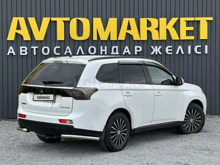 Mitsubishi Outlander 2013 года за 7 300 000 тг. в Актобе – фото 4