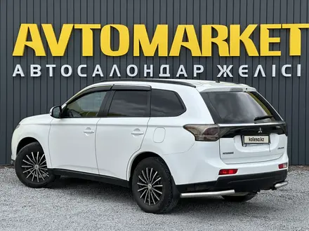Mitsubishi Outlander 2013 года за 7 300 000 тг. в Актобе – фото 3