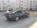 BMW 528 1999 года за 2 888 888 тг. в Актобе – фото 2