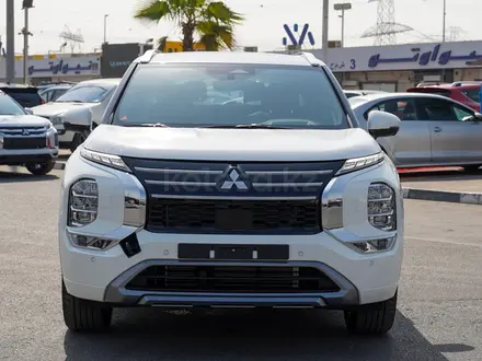 Mitsubishi Outlander 2026 года за 17 308 350 тг. в Алматы – фото 2