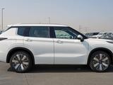 Mitsubishi Outlander 2026 года за 17 308 350 тг. в Алматы – фото 5