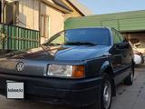 Volkswagen Passat 1989 годаfor1 500 000 тг. в Алматы – фото 3