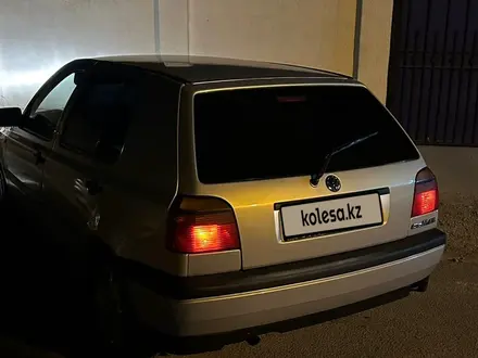 Volkswagen Golf 1996 года за 1 750 000 тг. в Тараз – фото 19