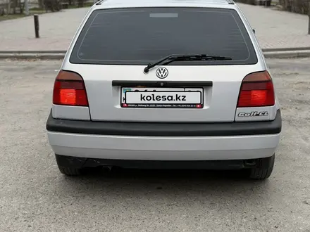 Volkswagen Golf 1996 года за 1 750 000 тг. в Тараз – фото 9