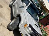 Toyota Hilux Surf 1999 года за 5 500 000 тг. в Шымкент – фото 2