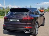 Porsche Cayenne 2016 года за 21 590 000 тг. в Астана – фото 5