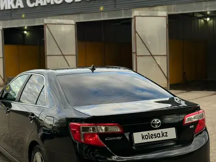Toyota Camry 2014 года за 5 600 000 тг. в Уральск – фото 4