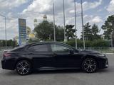 Toyota Camry 2017 годаүшін11 500 000 тг. в Талдыкорган – фото 2