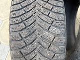 Зимняя шипованная резина Michelin Ice North 4 за 350 000 тг. в Алматы