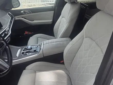 BMW X7 2023 года за 57 000 000 тг. в Алматы – фото 8