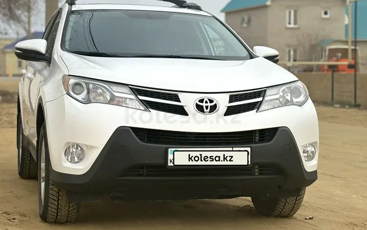 Toyota RAV4 2014 года за 12 200 000 тг. в Бейнеу