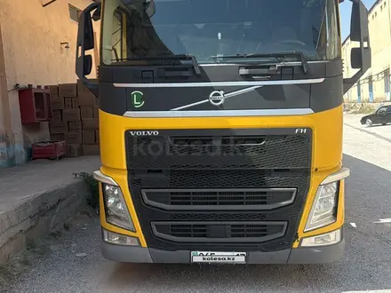 Volvo  FH 2018 года за 35 000 000 тг. в Шымкент – фото 9